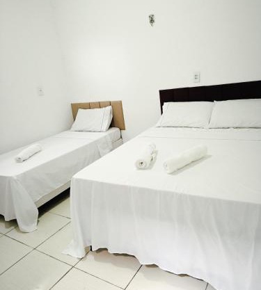 Micro Casa, Próxima ao Terminal Rodoviário, Mercado, Farmácias