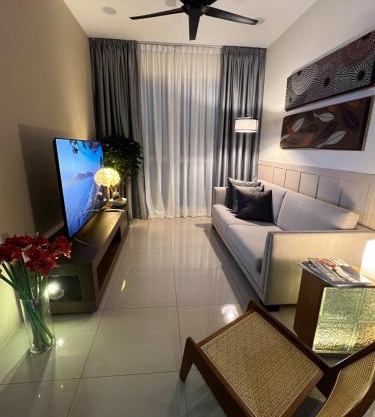 Middle Room Only in Bayan Lepas Shared Bathroom