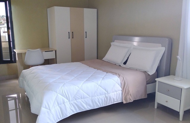 Milestone City Apartments │ Live work or relax│Kitchen │Restaurant│Nr Tsimbazaza