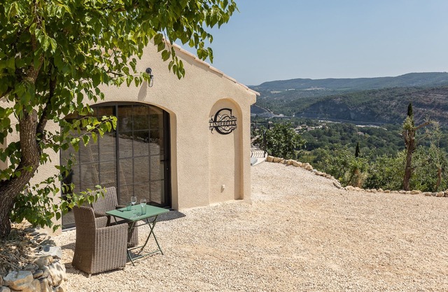 Mini house with magnificent view