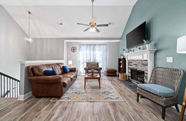 Mins to Downtown & Ft. Campbell - Lux at Lancelot