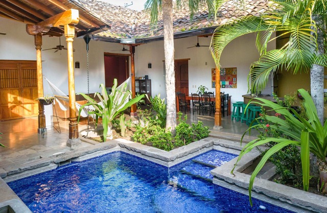 Casa Miskitu, Colonial Oasis Private Pool & Courtyard Heart of Granada
