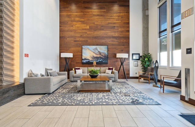 Mission Bay 1 BR w/ Office by Anyplace - 11450