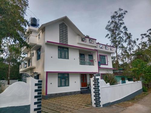 Misty cloud homestay