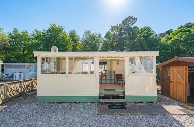 Casa móvil 'Mobilhome Mh 212' con piscina privada, terraza privada y aire acondicionado
