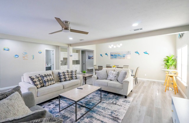 Modern 3BR+Office Home w/ Backyard, Near Lake & Grandscape, 30-Night Min #42276