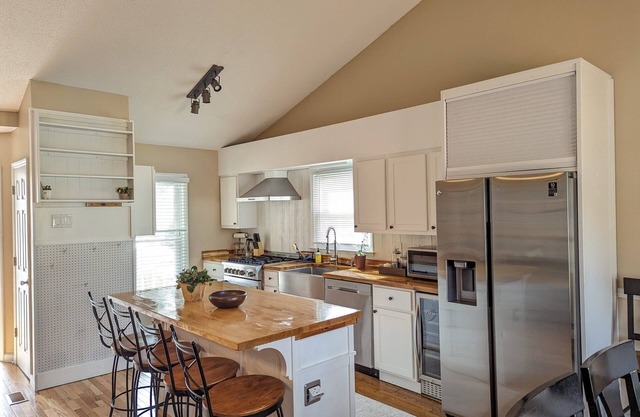 Modern 3BR Ranch Near Duke & UNC - Chapel Hill