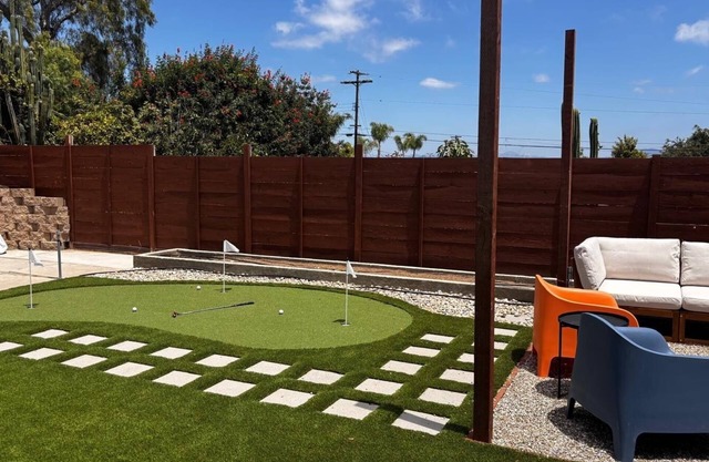 Modern 4-bedroom house centrally located in San Diego