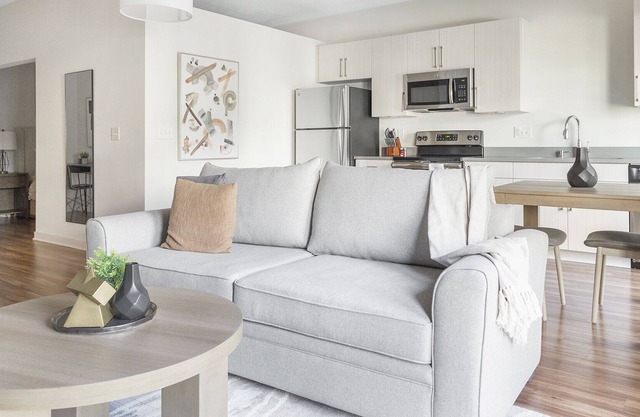 Modern Apartment in Prime Location (ID9066X07)