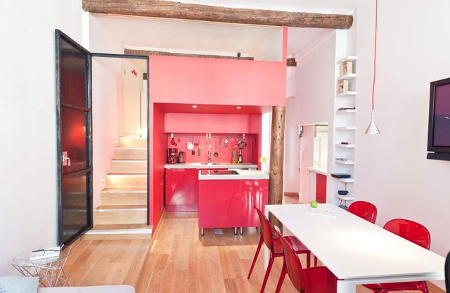 Apartamento con diseño moderno, a 150 m del palacio del festival