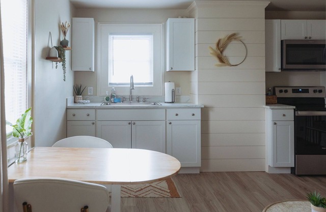 Modern Farmhouse Chic Apartment in Johnson City