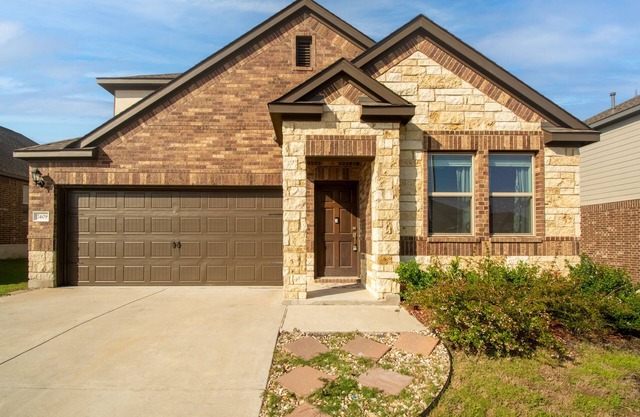 Modern home with huge living area, great for family and group vacations