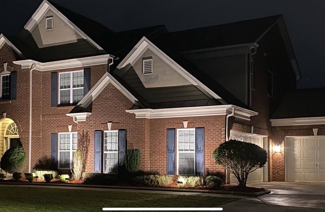 Oferta de verano LARGE Family Estate 5/4 cerca del aeropuerto / DWNTWN y todas las ATRACCIONES