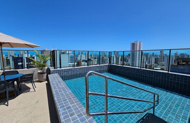Modern Studio in Boa Viagem, located 2km from the airport and 1km from the beach