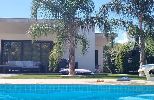 Maravillosa Villa Moderna in Costa Brava, Piscina Privada, Playa 300m