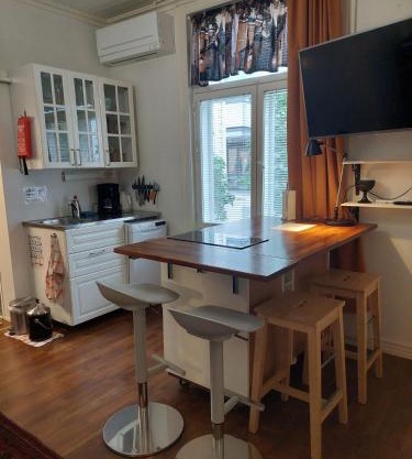 Moderni asunto vanhassa talossa - Modern apartment at the heart of Turku
