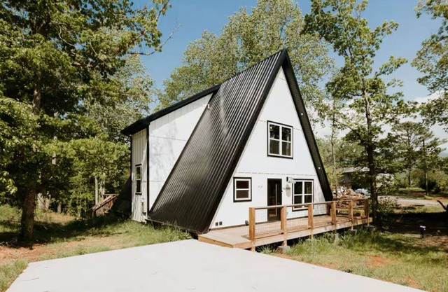 New Unique A-Frame! Prime Location, Pool, Hot Tub!