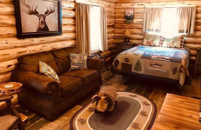 Acogedora cabaña en el bosque: Moose Cabin # 2