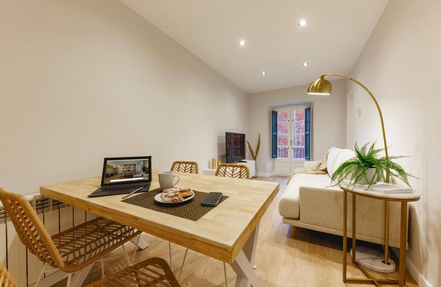 Mora 4-1 - Apartamento vacacional en Girona | Bravissimo