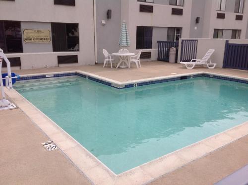 Motel 6-Dallas, TX - Northeast