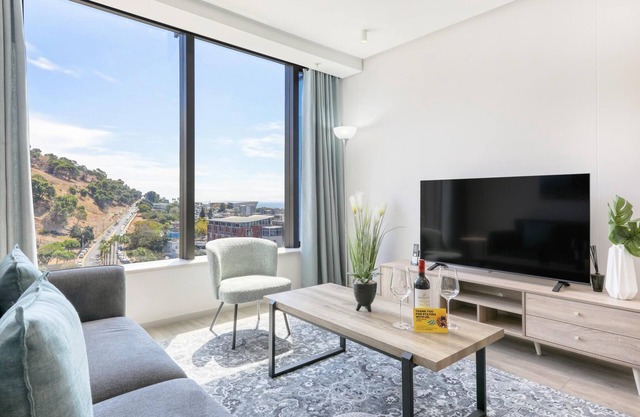 Mountain and Seaview apartment in De Waterkant Strand Street