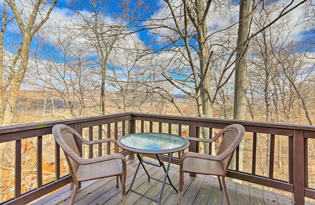 Mountain Creek Condo w/ Grill: Walk to Lifts!