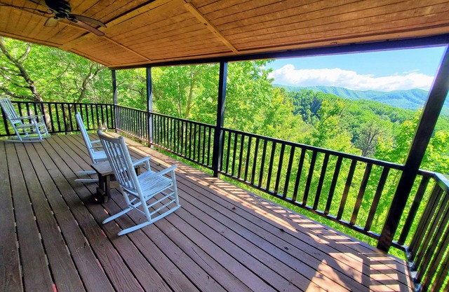 Two-Level Chalet is Great for Two Couples or a Small Family Getaway!