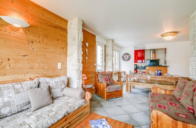 Apartamento tipo montaña para 6-8 personas al pie de las pistas