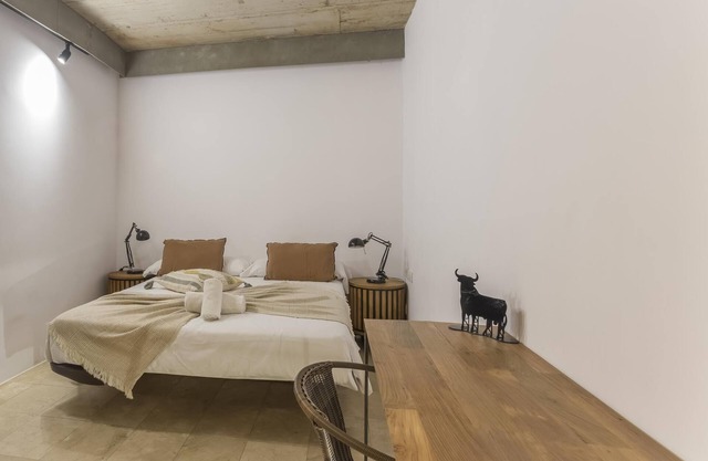 My Space Barcelona Loft en el centro de Barcelona con terraza y piscina
