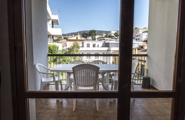 N060 - Numana, penthouse with garage 100m from the sea