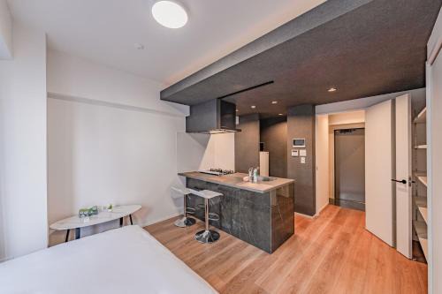 Namba River Side Garden Hotel 301