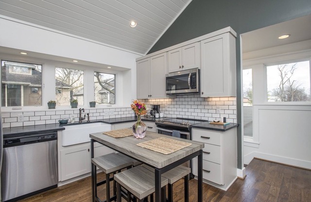 Hermosa casa recién construida en 12th South, Nashville TN !!!