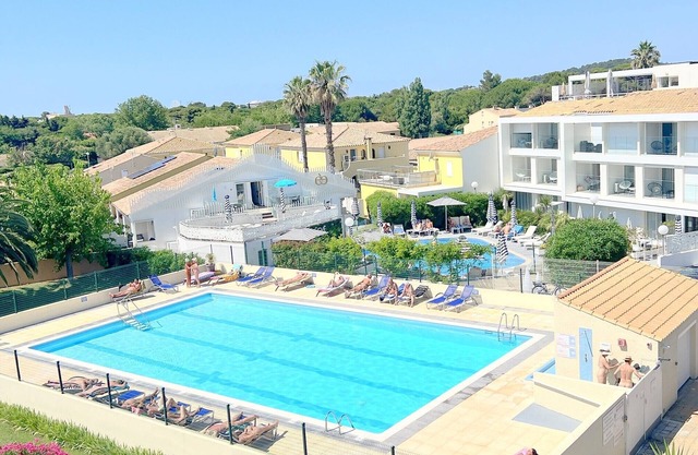 Naturiste Cap d'Agde Port Soleil 571