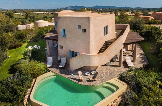 Nea, panoramic luxury villa with pool