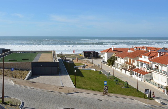 Near Nazare Big Waves Surf - WiFi gratuito