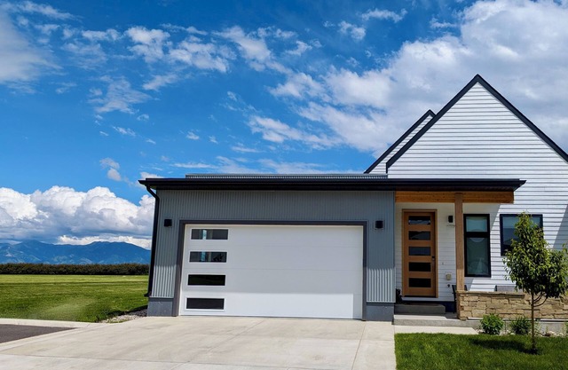 New 3BR condo in Bozeman w/ mtn views and trails