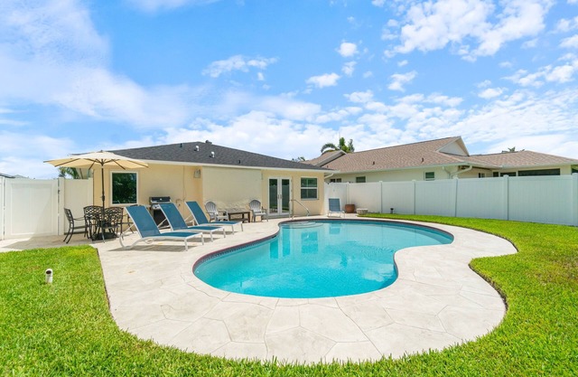 NEW! 3BR Home w/ Pool, Bikes - Close to Beach!