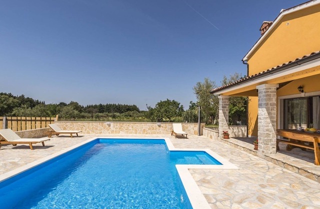 Villa increible en Vrsar con piscina