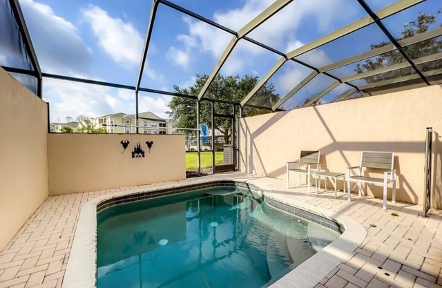 NEW! Beautiful 3BR Townhome w/Private Pool Near Disney in Windsor Palms Resort