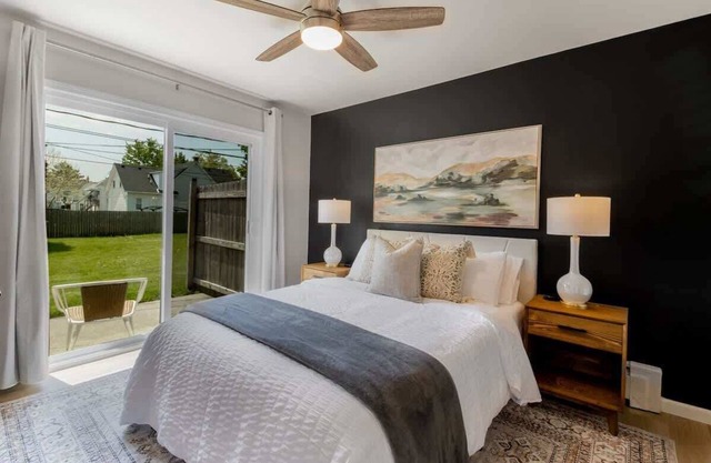 NEW! Comfy 1 Bedroom Flat | Hollywood Suites