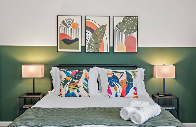 ~ NEW ~ Cozy / Murfreesboro / Arcade Room / Getaway - Sleeps 8+