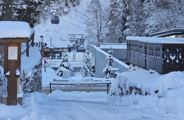 New Flat Courchevel le Praz 2min to the pistes, ski lifts and Tremplins olympics
