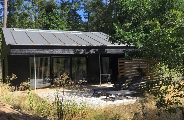 New holiday home in quiet, scenic area