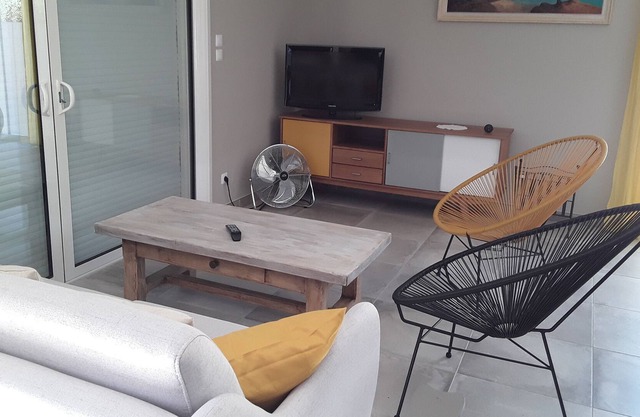 Nueva casa ubicada en Cuges les pins a 10 minutos del circuito Castellet