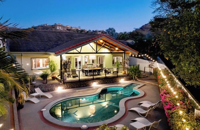 New Listing! Beautiful 3 Bedroom Home Walking distance to Playa Hermosa