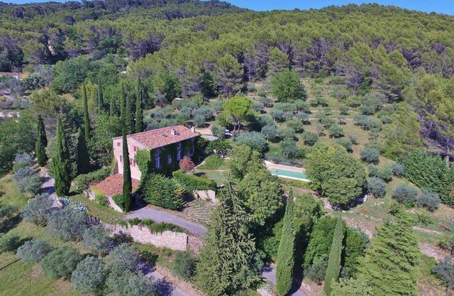 Casa de vacaciones en familia. Mas des oliviers, Draguignan