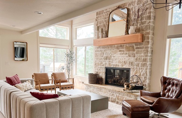 NEW Sierra Escape Remodeled Home + HOT TUB
