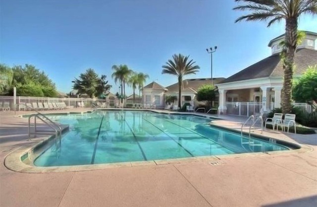 NEW! Stylish Resort Condo w/Amenities | 10 Min to Disney Parks