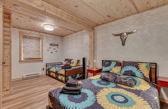 ~ Nuevo ~ Yellowstone Rock Studio