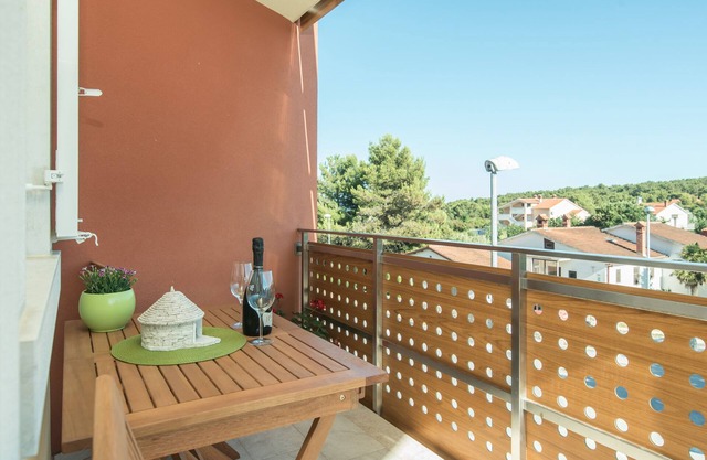 Apartamento recién amueblado en Ližnjan a 5 minutos a pie de la playa